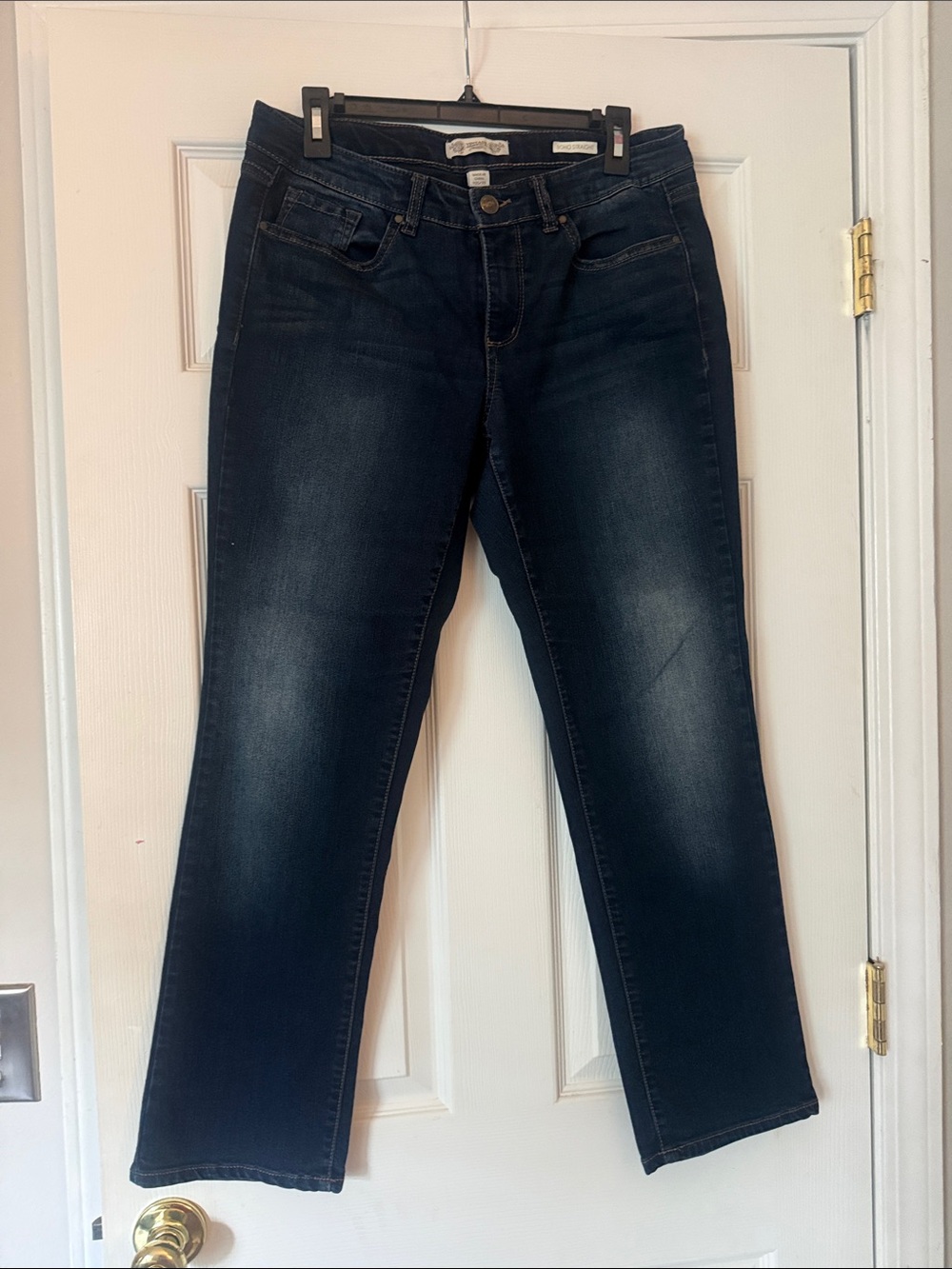 Dark Wash Straight Leg Women's Jeans